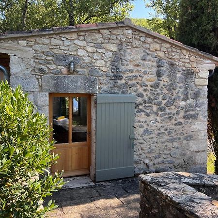 Bergerie Bed and Breakfast Montjustin Buitenkant foto
